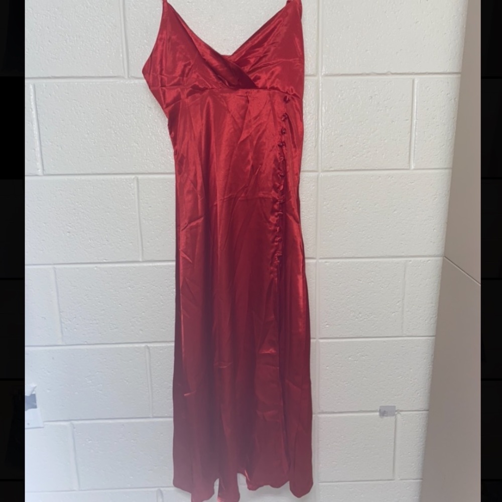 Red, spaghetti strap,satin split side ruched dress